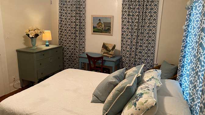 Chloe's room