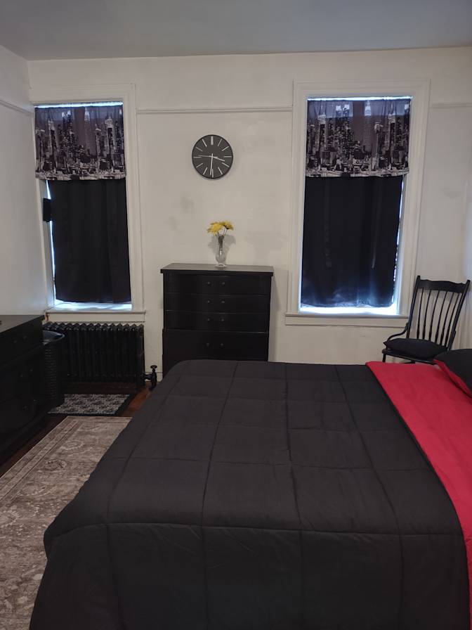 Stella Hez's room