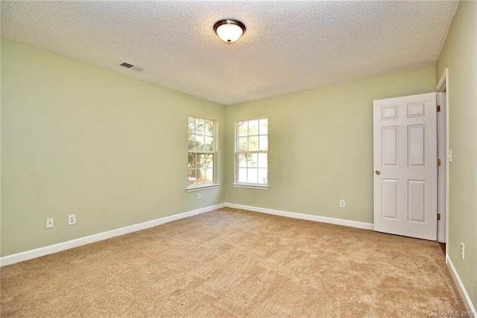 Alcove Rooms's room