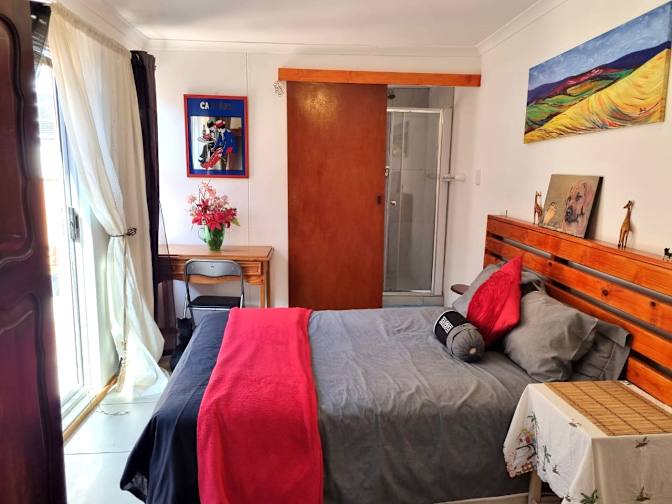 Jos Milne's room