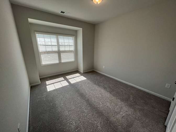 Alcove Rooms's room