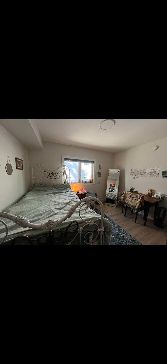 Nicole's room