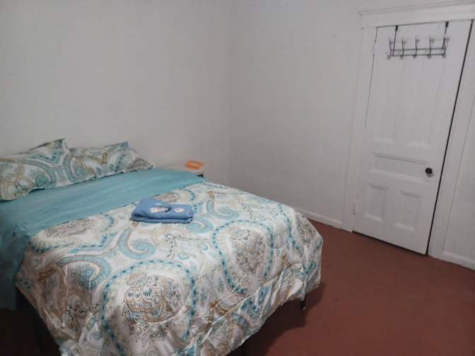 Ernesto's room