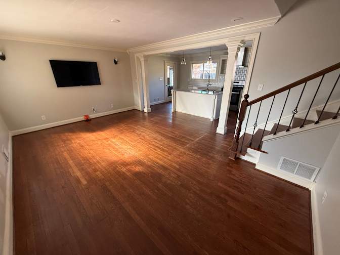 Alcove Rooms's room