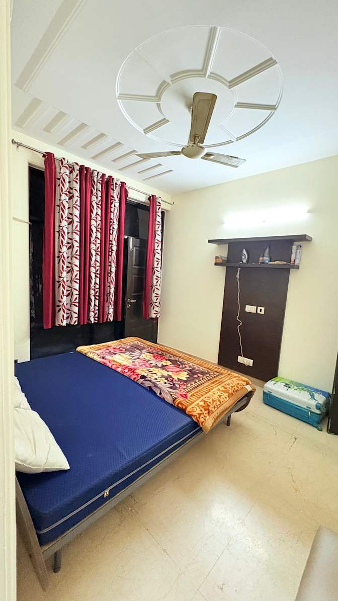Abhinav's room