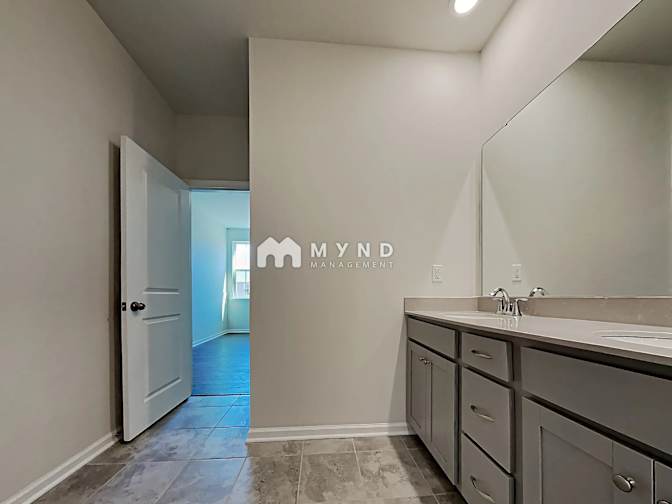Alcove Rooms's room