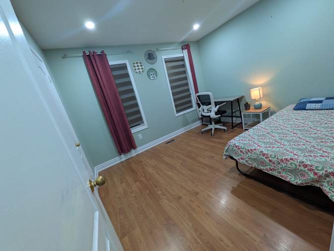 Kuldip Mishra's room