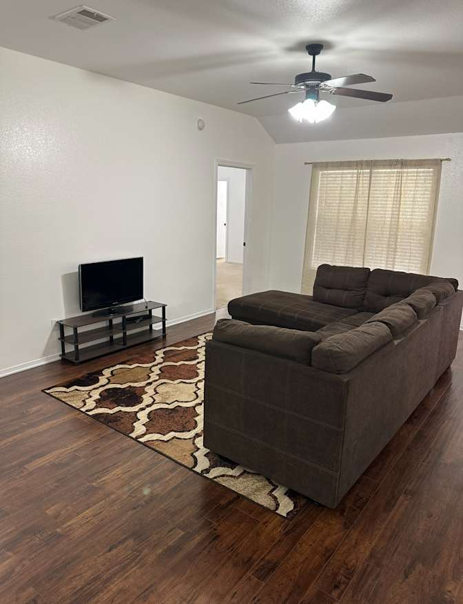 Andrae's room