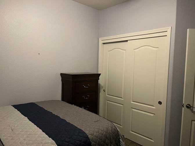 Pily Cruz's room