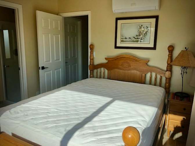 Linda's room