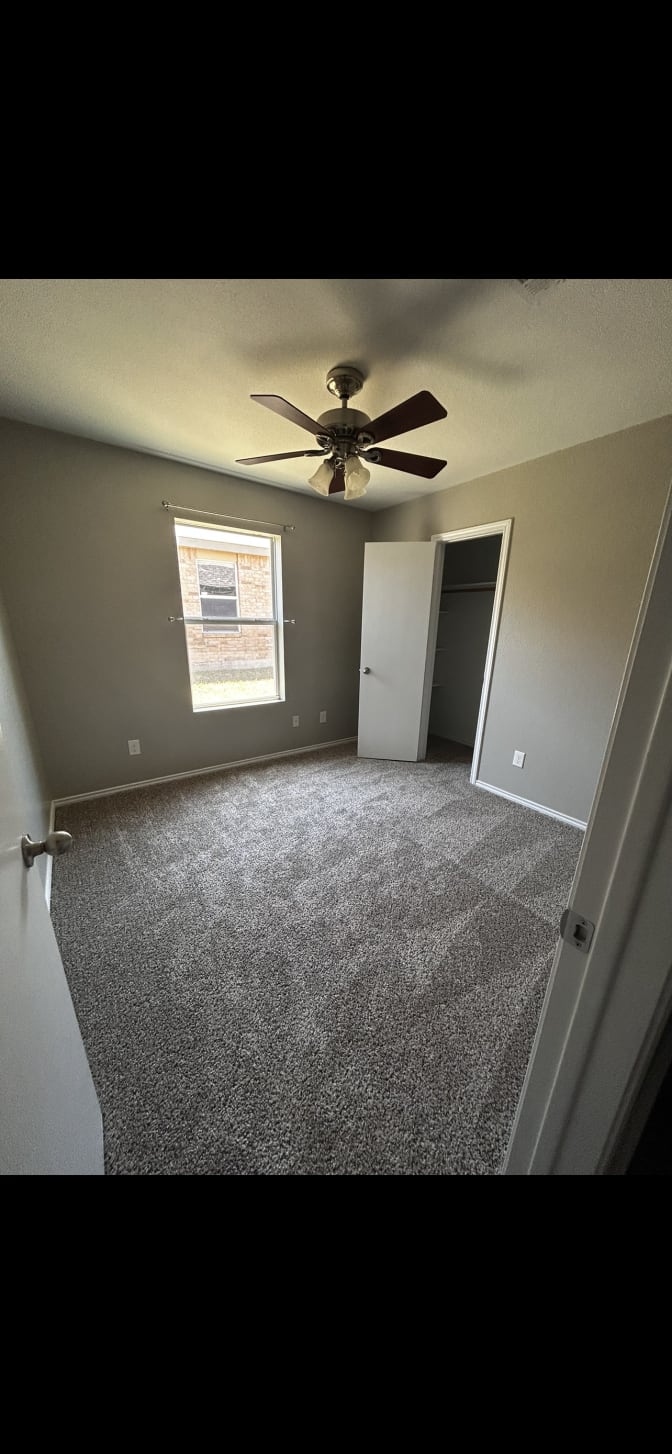 annie's room