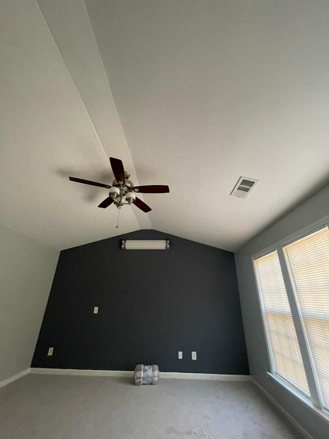Alcove Rooms's room