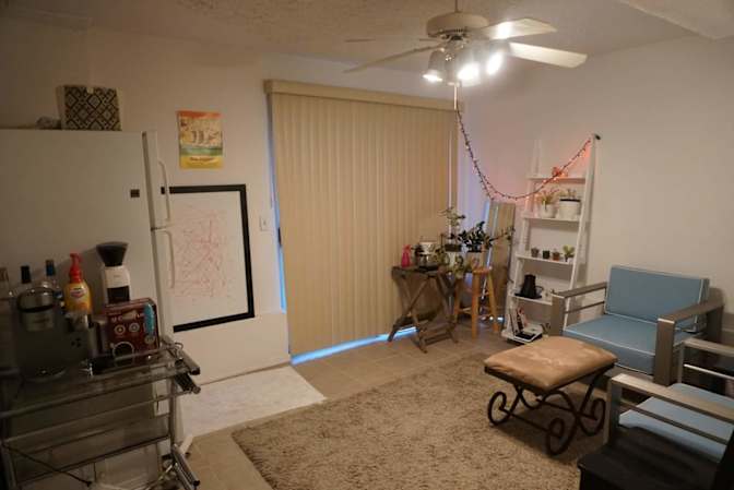 Su's room