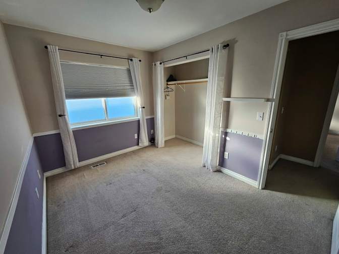 Nik's room
