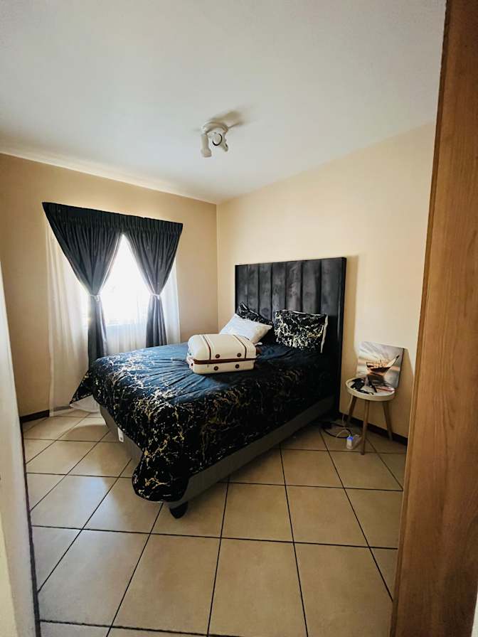 Pitsi Molewa's room