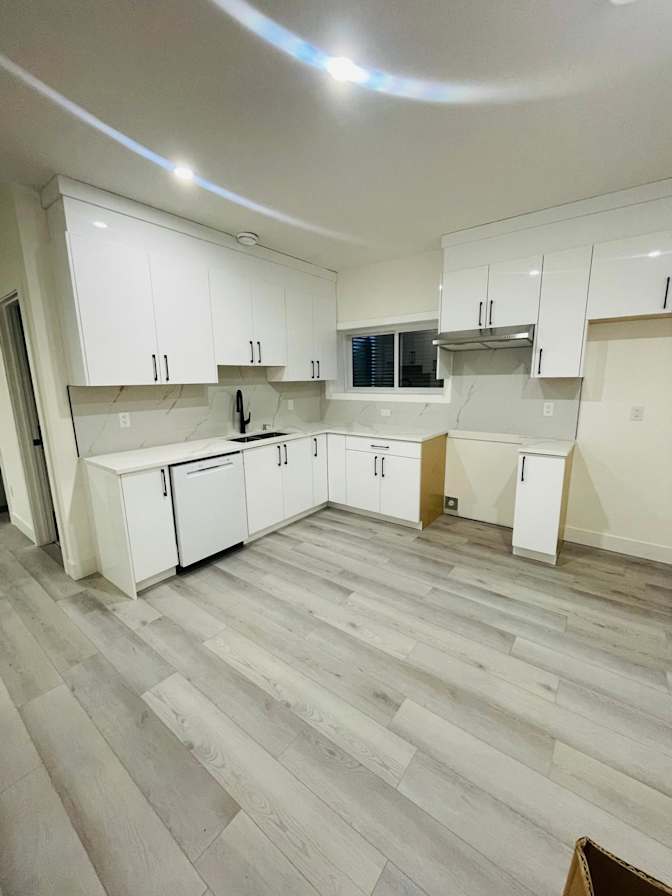 Niranjan SINGH R DADHWAL's room