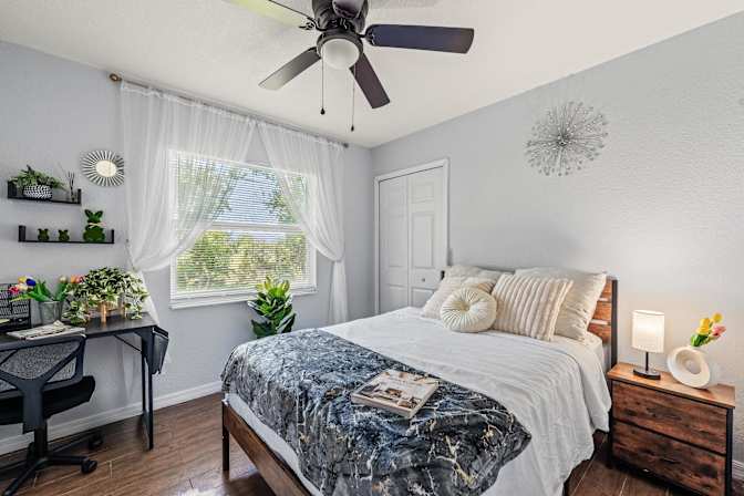 PadSplit's room