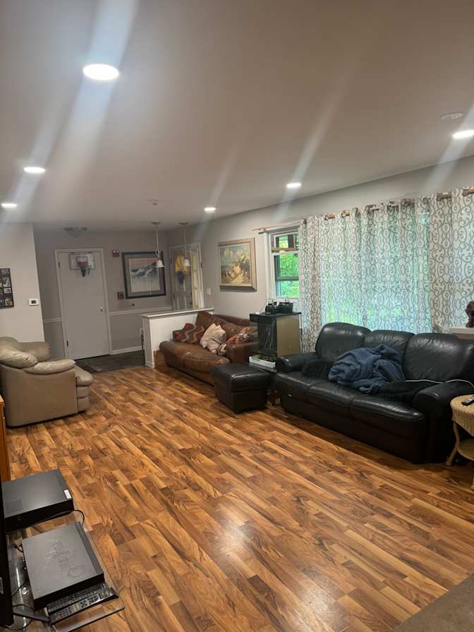 Richard's room
