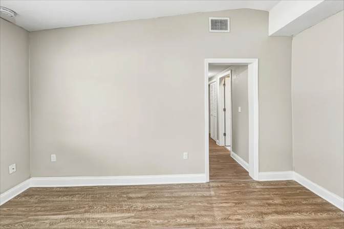 Juan's room