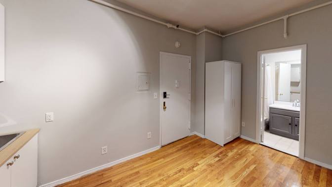 Liza's room