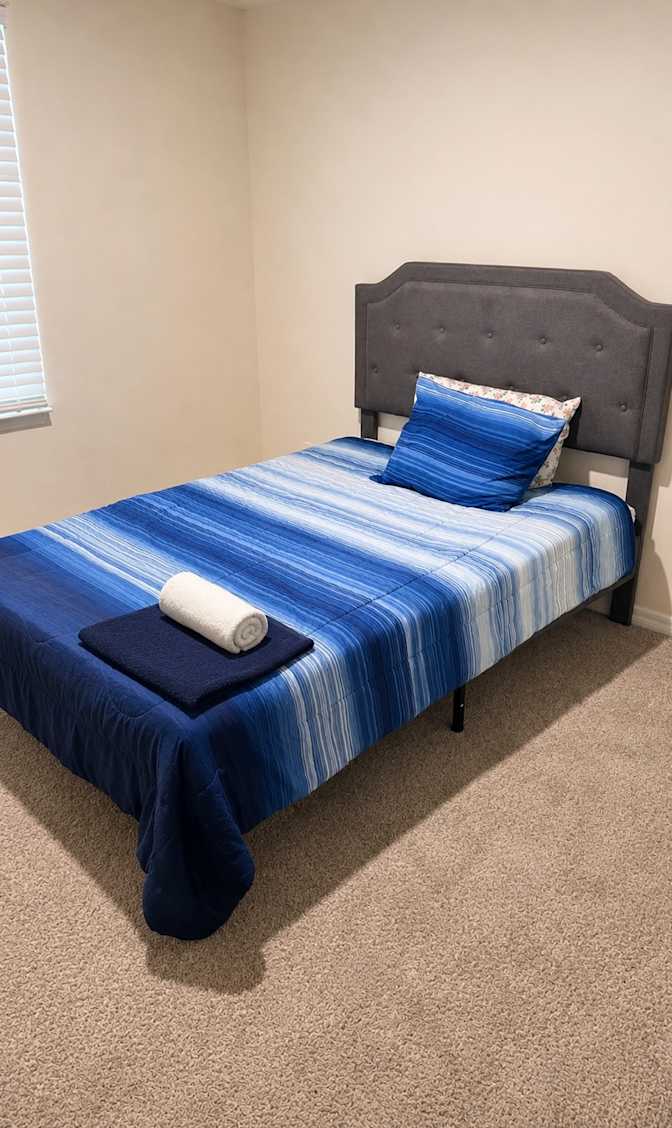 Carla's room