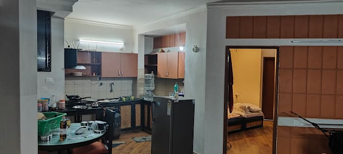 Arpinder's room