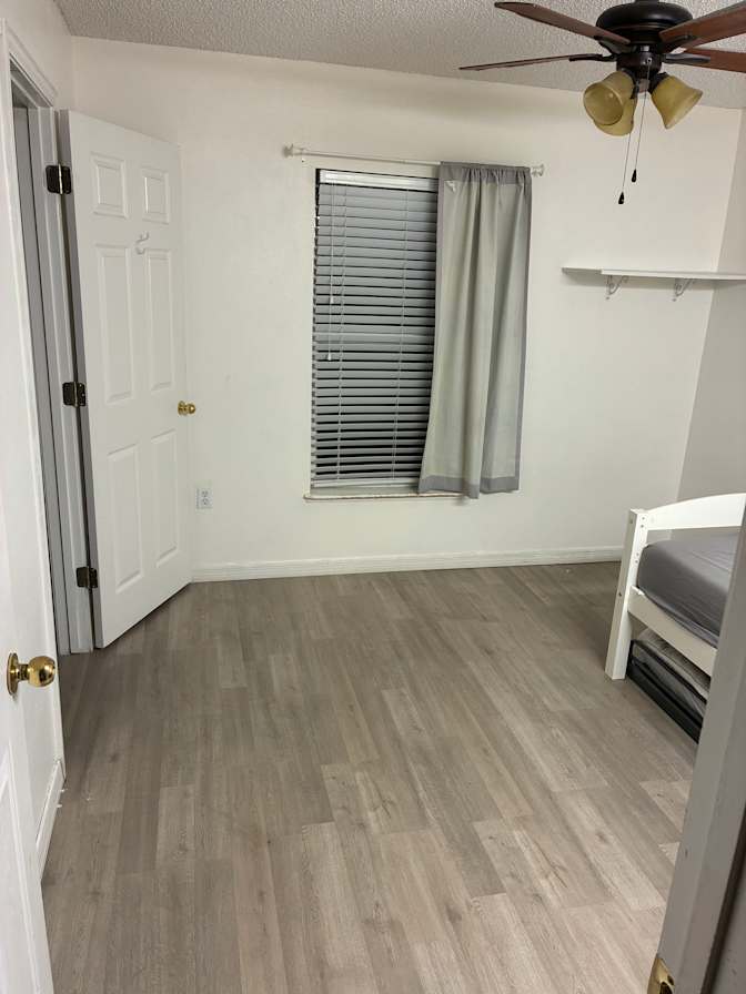 Binh's room