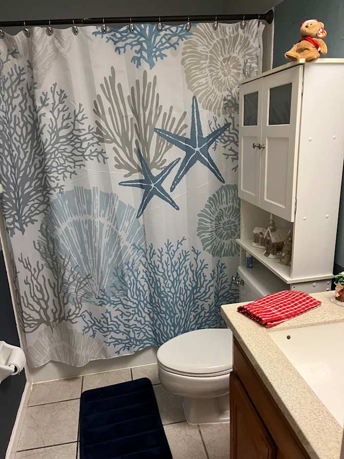 Linda's room