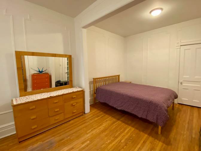 Jen's room
