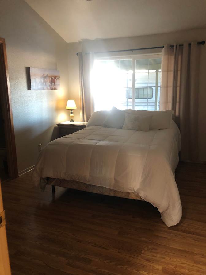 Jonie sciaini's room