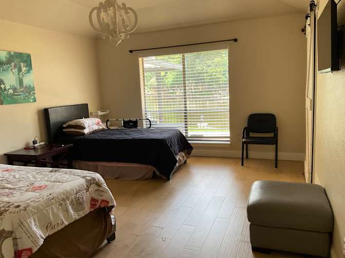 Ceelo's room