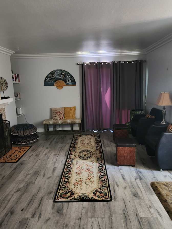 MIMI's room