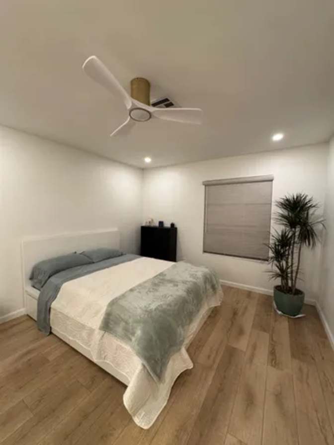 Fully Furnished Room's room