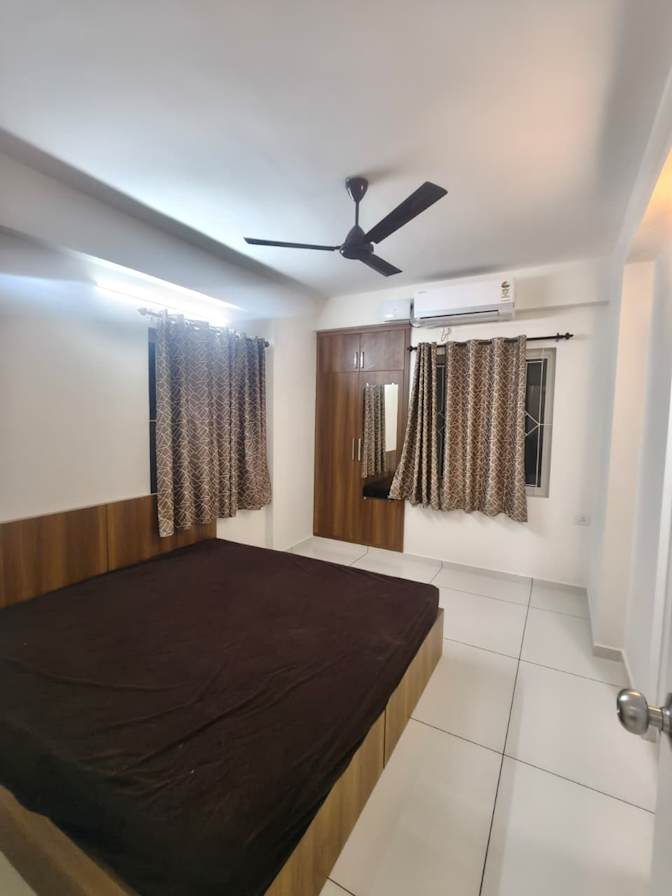 Ajai Thomas's room