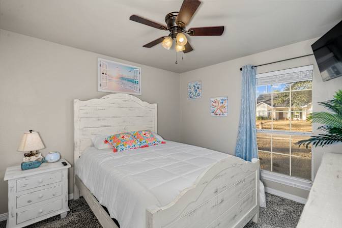 Dan's room