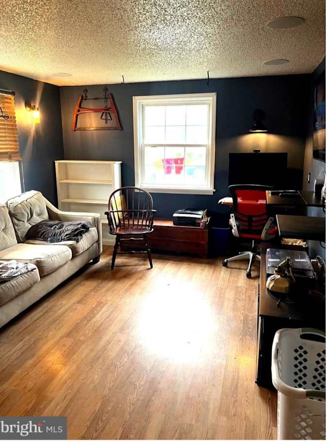 Tobias's room