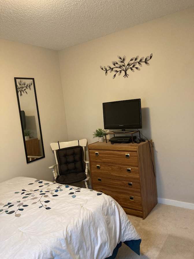 Lisa's room