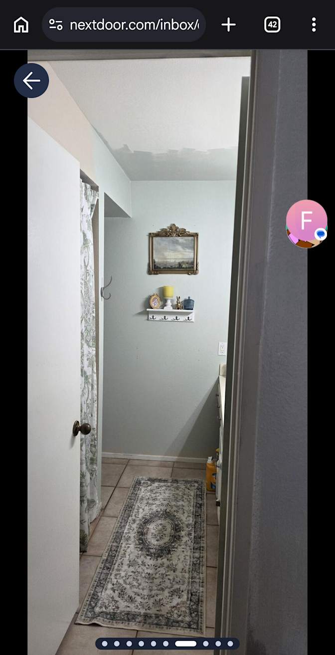 Liz's room