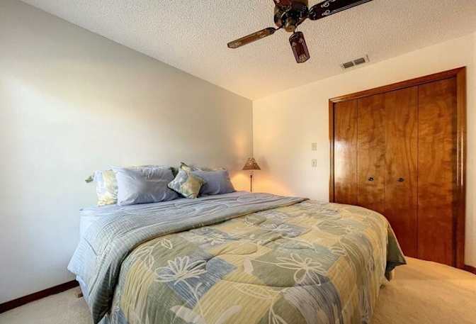 Lynnette's room