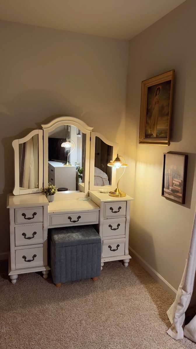 sammy's room