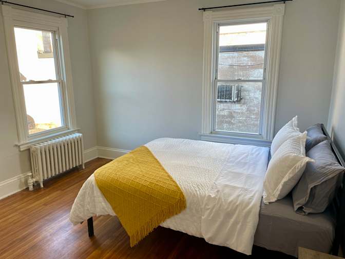 Zoe's room