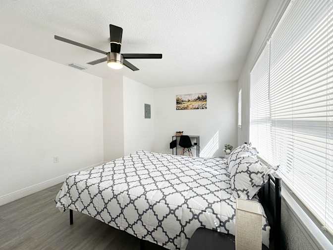 PadSplit's room