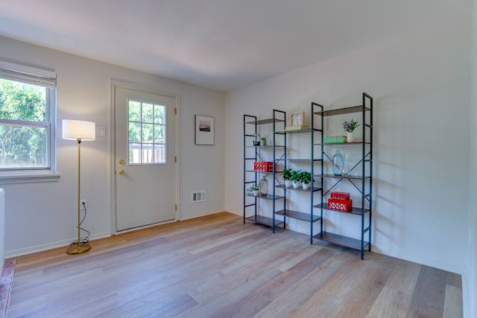 Stephanie's room