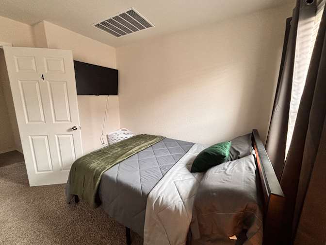 Kyser's room
