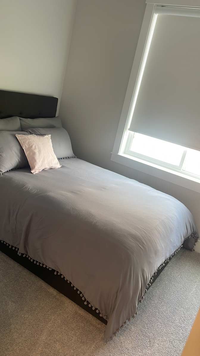 Pinder's room