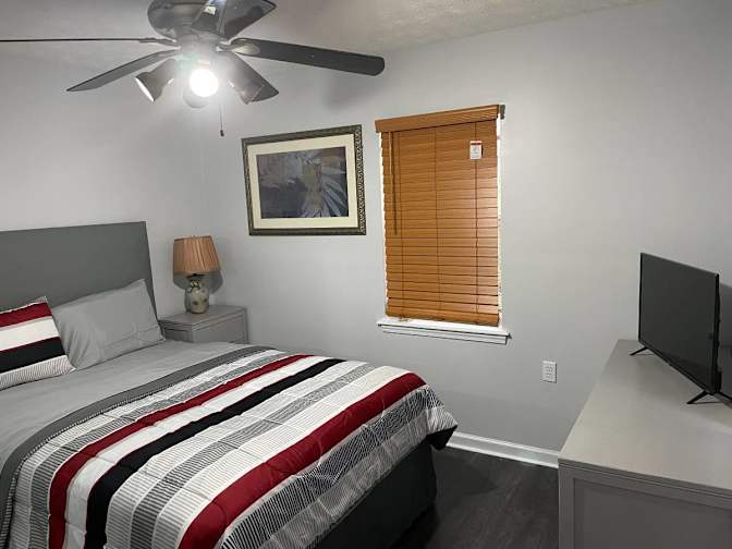 A S LaneZ Properties LLC's room
