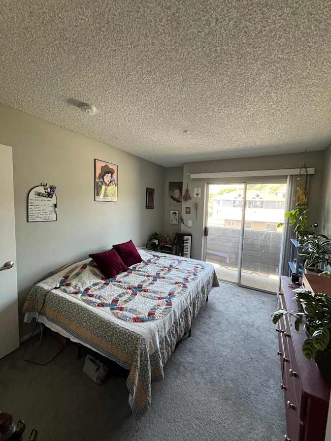 Naircy's room
