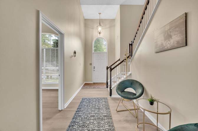 Dynamic Edge Property Solutions's room