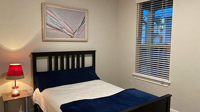 Anoop Gupta's room
