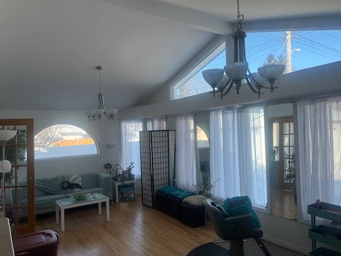 Angela Rinella's room